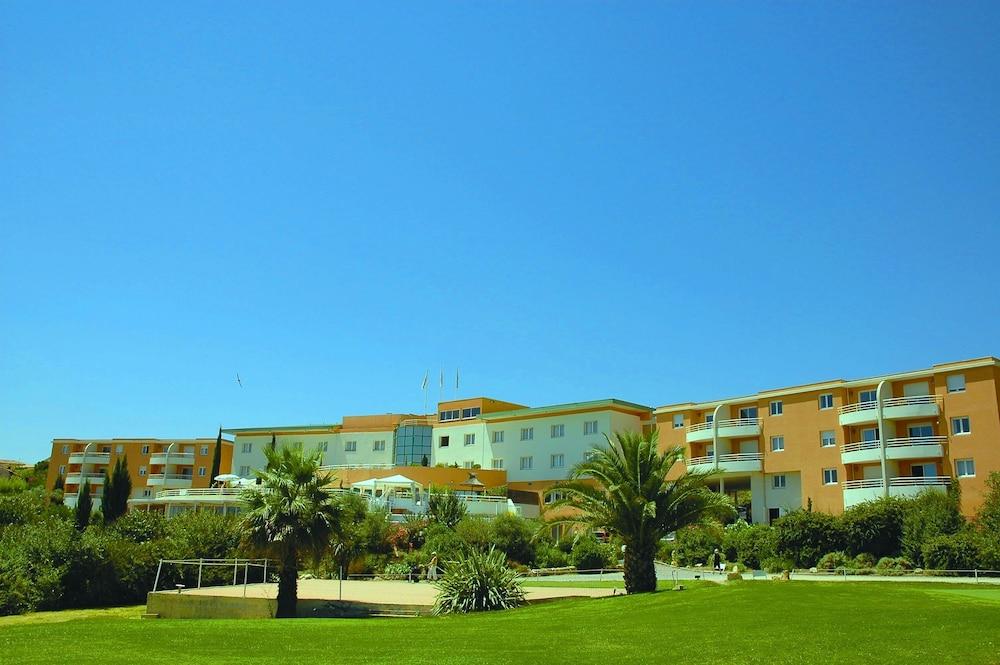 Hotel Golf Fontcaude Жувіньяк Екстер'єр фото