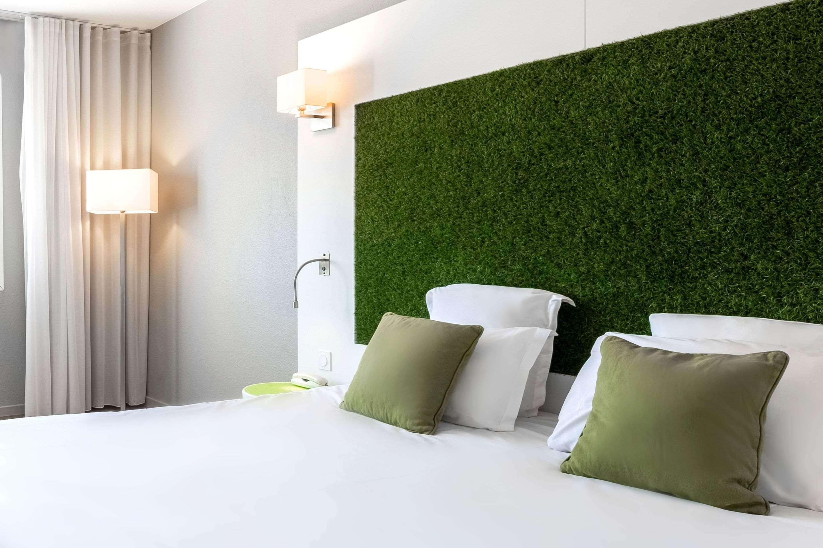 Hotel Golf Fontcaude Жувіньяк Екстер'єр фото