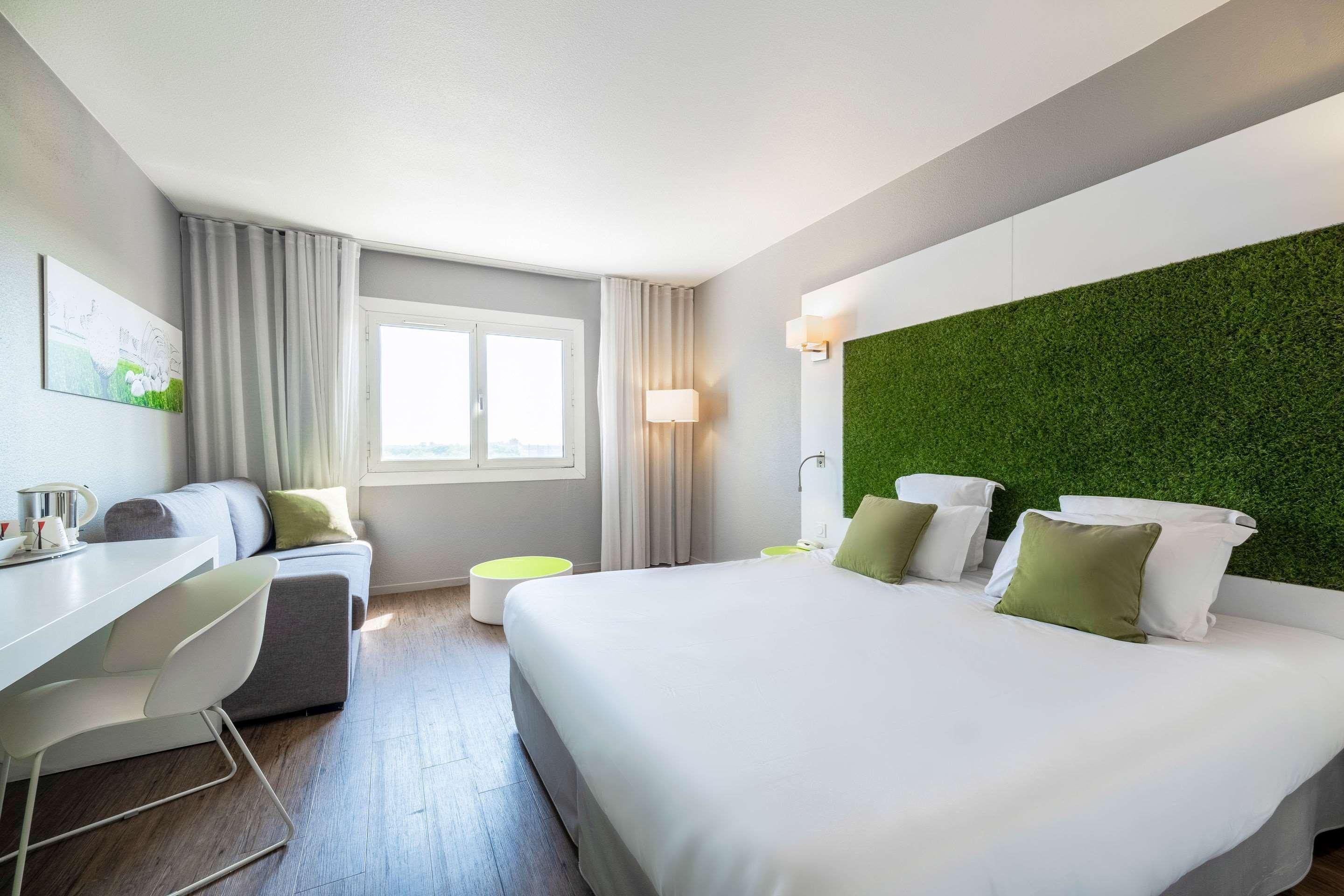 Hotel Golf Fontcaude Жувіньяк Екстер'єр фото