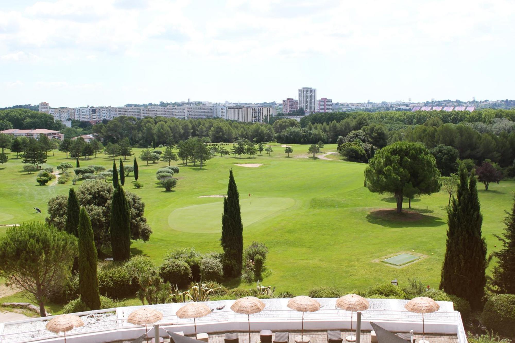 Hotel Golf Fontcaude Жувіньяк Екстер'єр фото